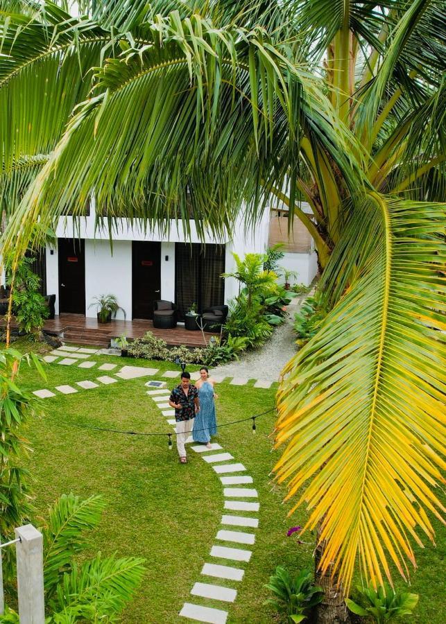Amila Dive Resort *
